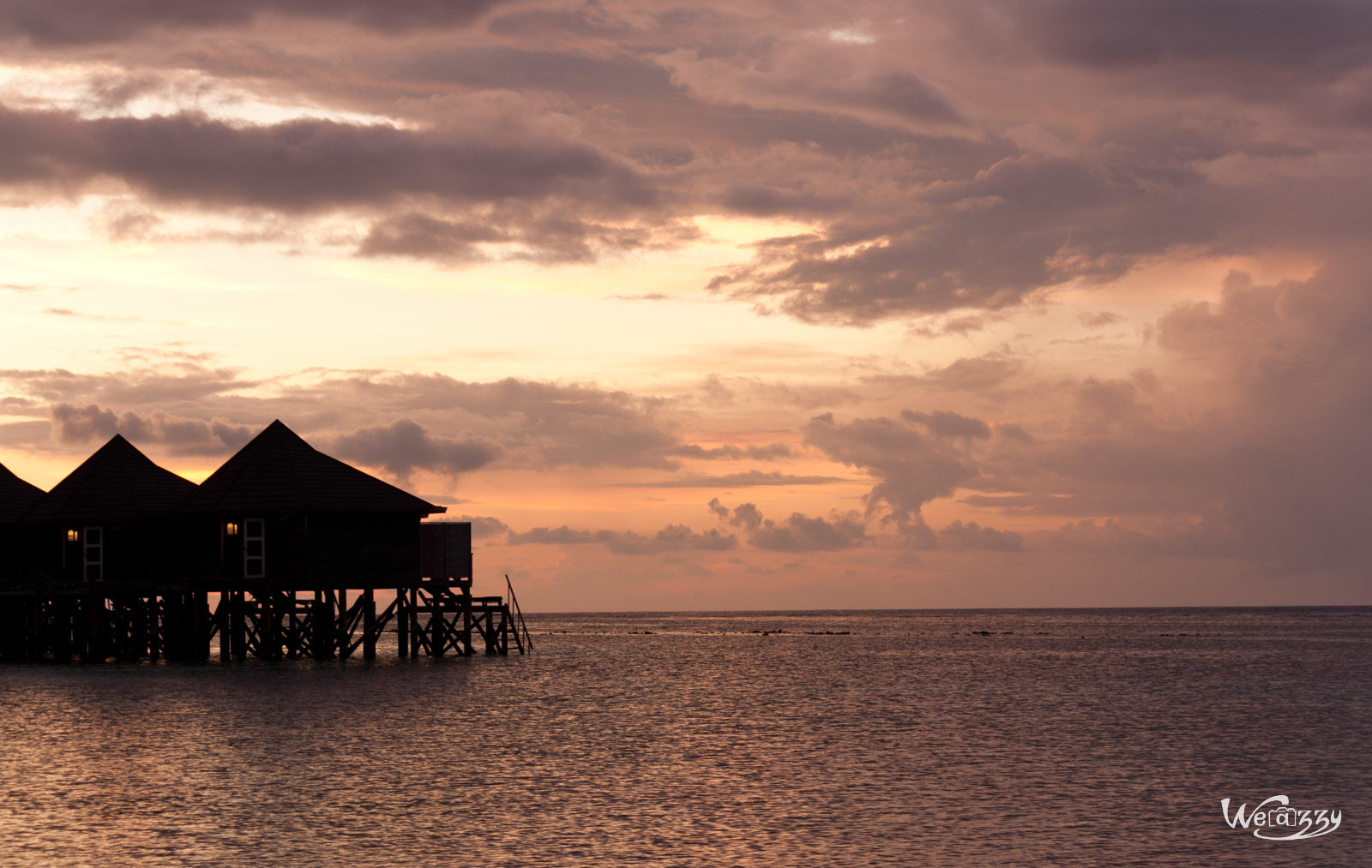 Maldives, Voyage