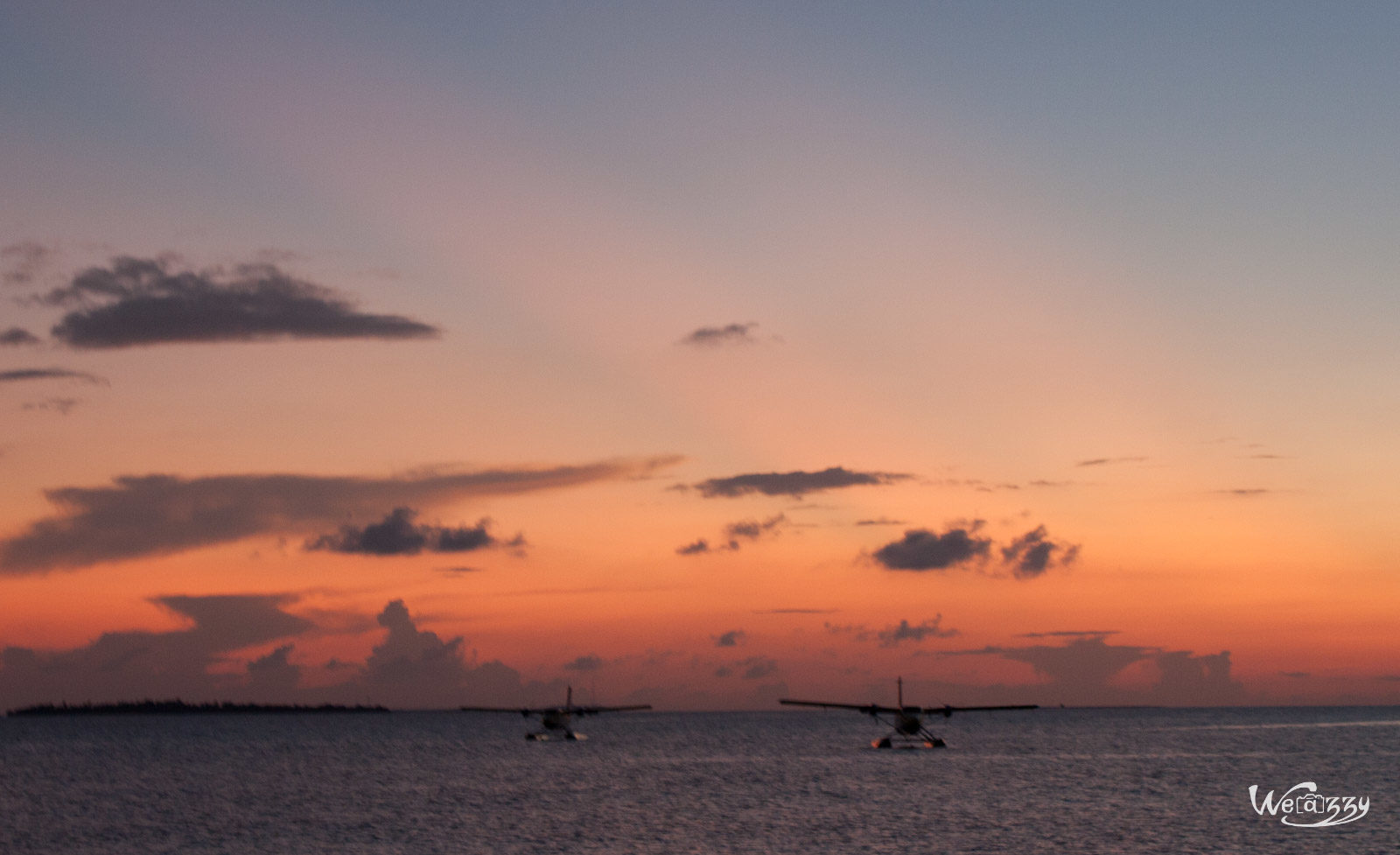 Maldives, Voyage