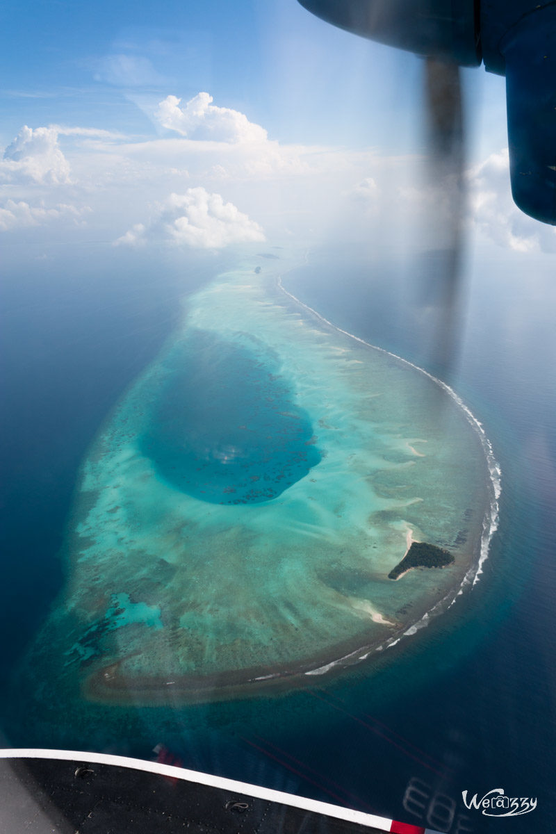 Maldives, Voyage