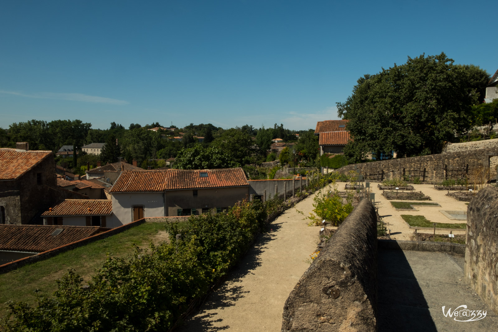 Parthenay, Ville